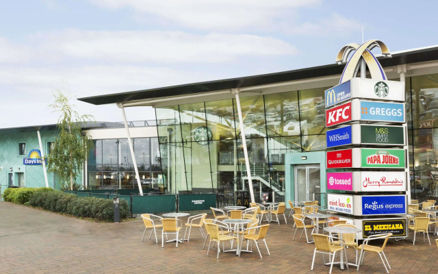 Ramada Pingtan Hotel