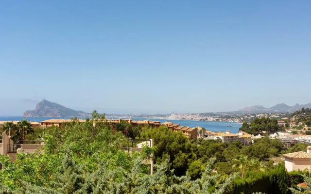 Nice Mediterranean Furnished Apartment in Altea