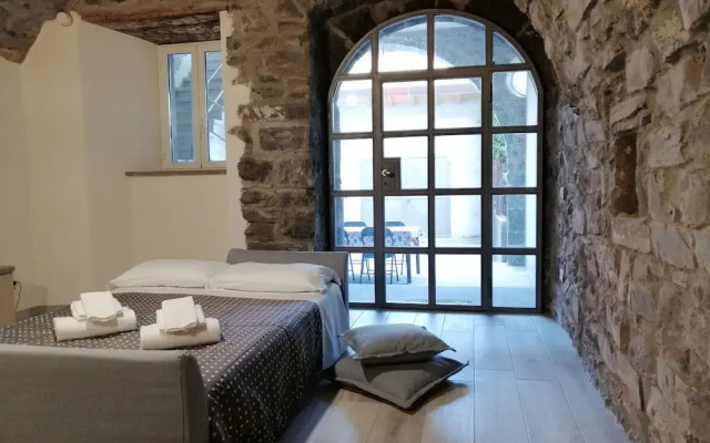 IseoLakeRental - Hill Apartments