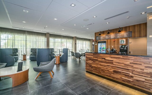 Courtyard by Marriott West Springfield