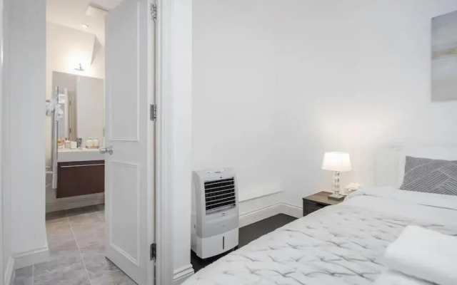 The Harrods Residence with AC