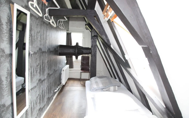 International Budget Hostel