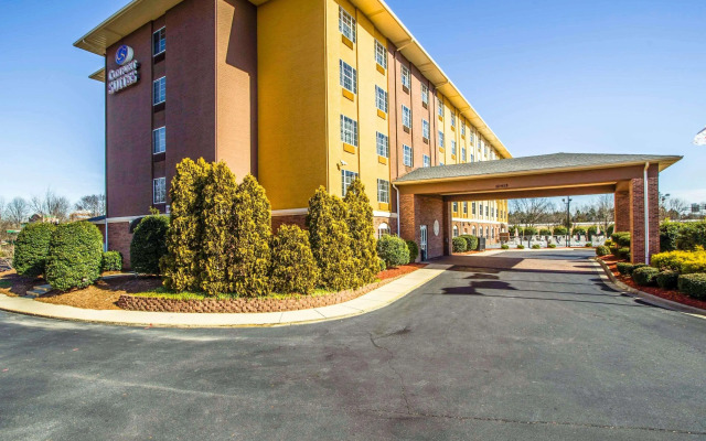 Comfort Suites Pineville - Ballantyne Area