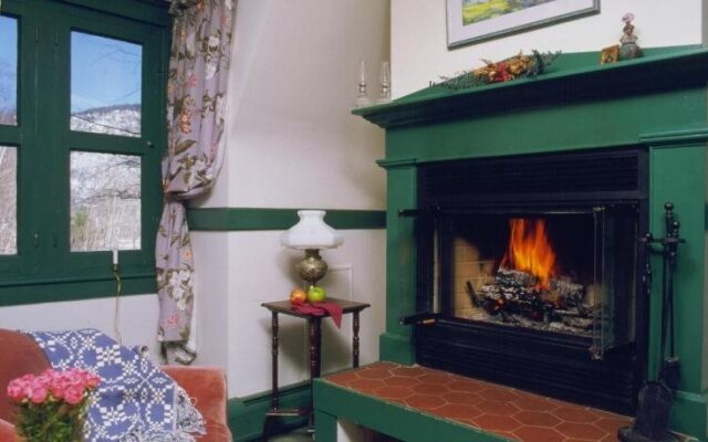 The Notchland Inn