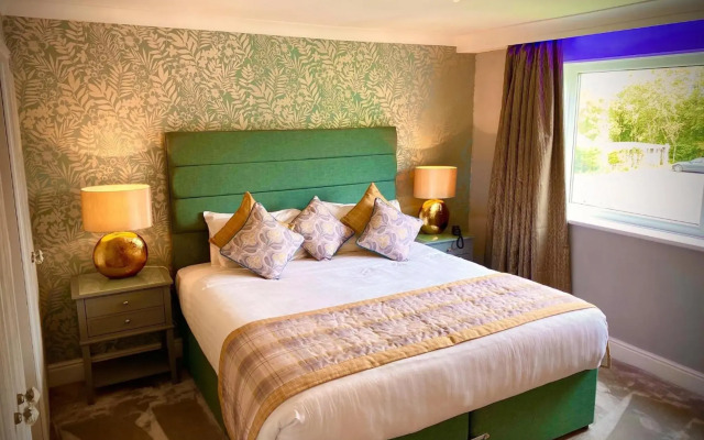Foxfields Country Hotel