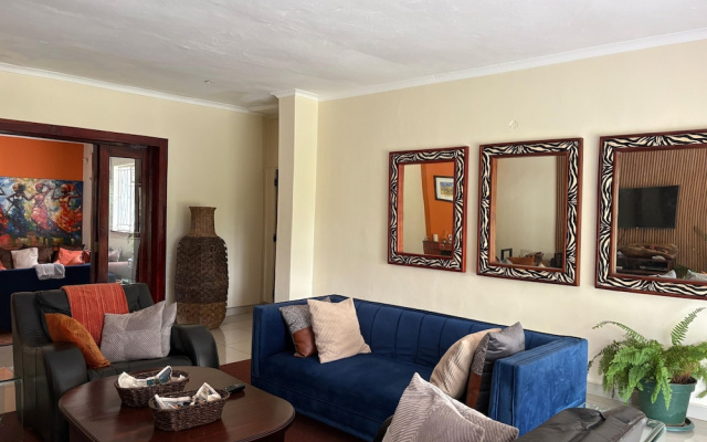 Budget Double Room Mt Pleasant Heights - 2379
