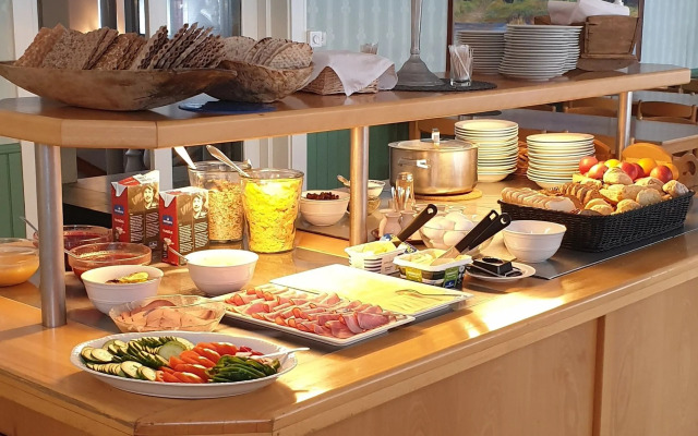 Edelviks Trädgård B&B