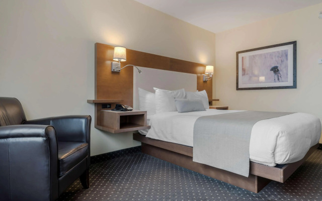 Best Western Plus Woodstock Hotel & Conference Centre