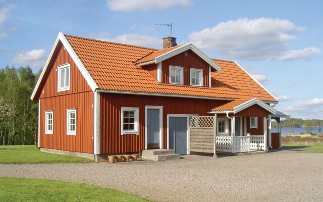 Nice Home in Vittaryd With 3 Bedrooms