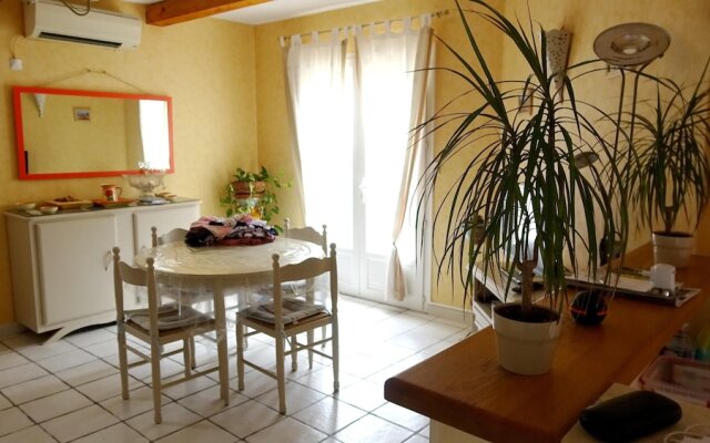House With one Bedroom in Saint-rémy-de-provence, With Wonderful Mount