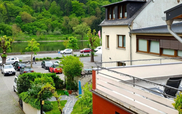 Entenhaus II Ediger-eller