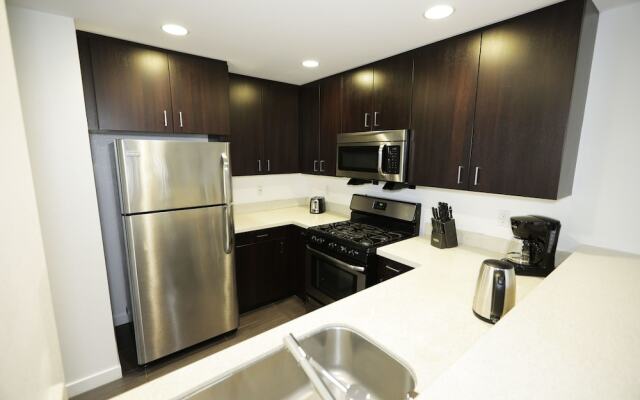 Hollywood Central Suites