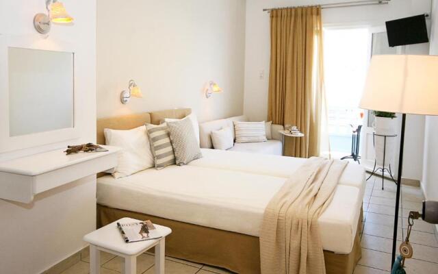 Paradissos Hotel
