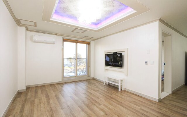 Gyeungju Soyu Spa Pension