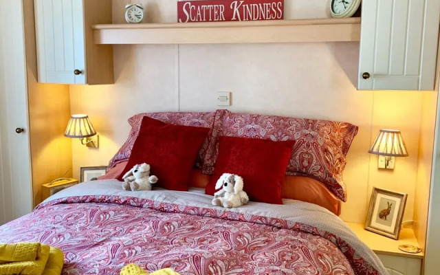 Charming 2-bed House
