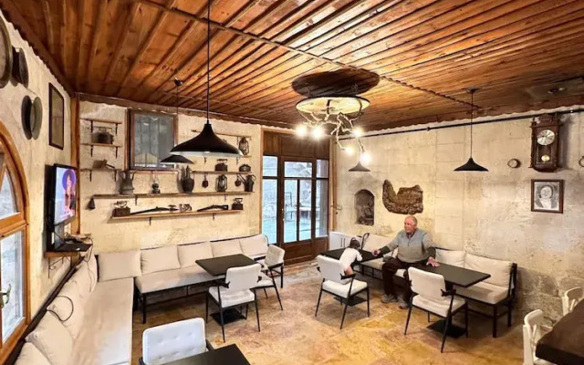Tokmak Guest House