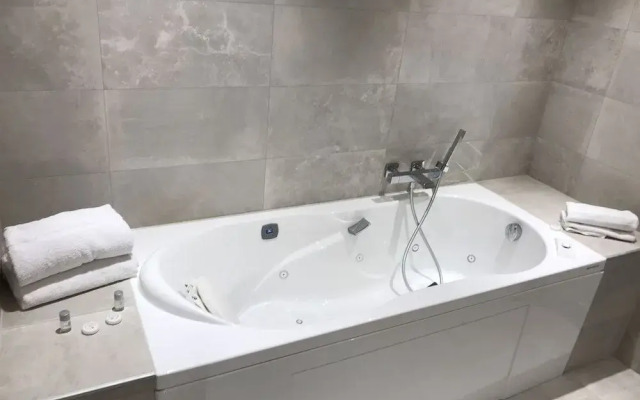 Best Western LAquarium Arras Nord