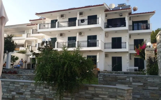 Pansion Alexandros
