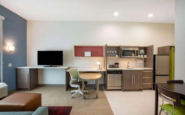 Home2 Suites by Hilton Houston IAH Airport Beltway 8