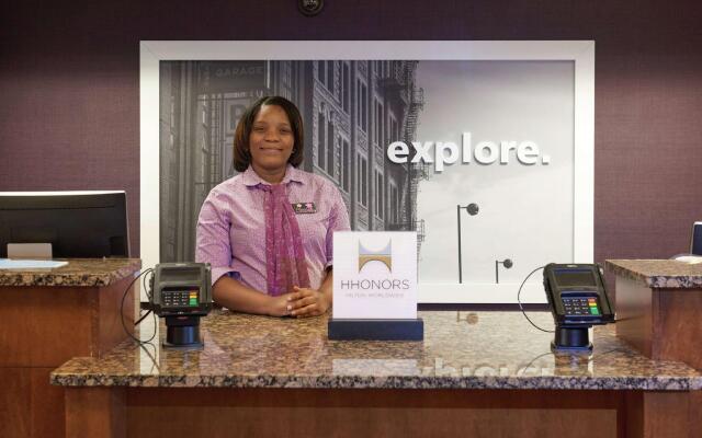 Hampton Inn Massillon