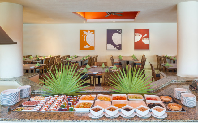 Camino Real Acapulco Diamante