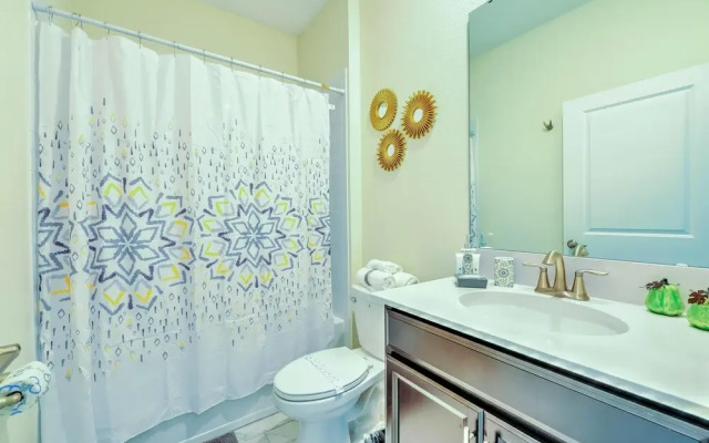 Blooming Villa