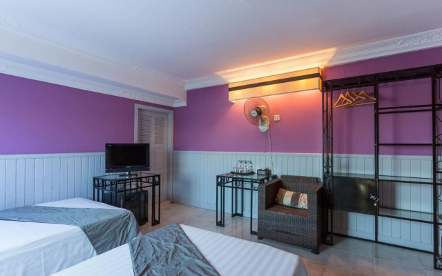 Le Tigre Hotel