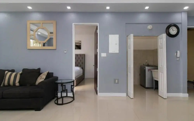 Barri Vacation Home