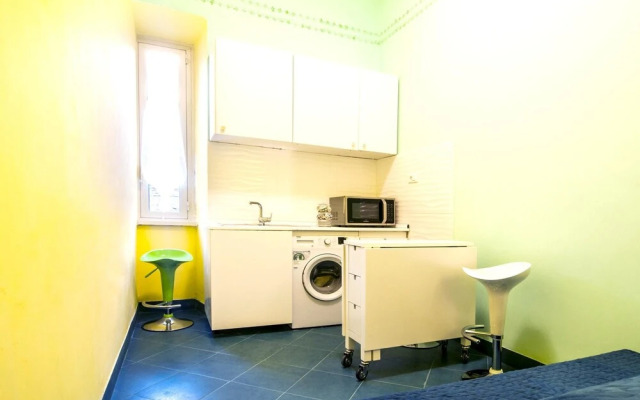 Apartment With one Bedroom in Roma, With Wifi