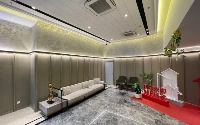 Agile Residence TRX by Isabella