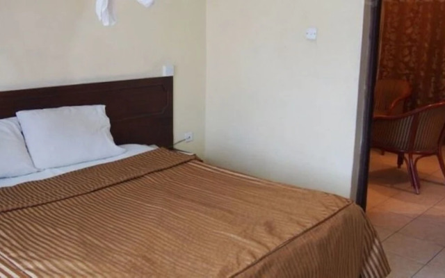 Avenue Suites Hotel
