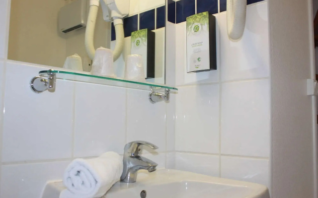 Hotel Kyriad Reims Est Parc des Expositions