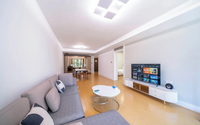Tyms Modern 2BR 1BA Suite Xujiahui Metro