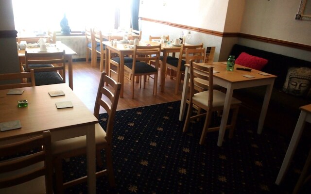 Golden Sands Hotel
