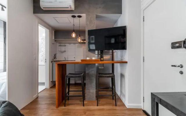 Av1208 Studio Avanhandava