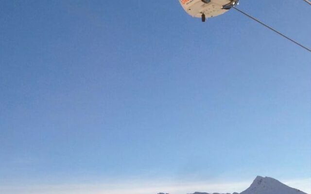 Hotel Caprice Des Neiges