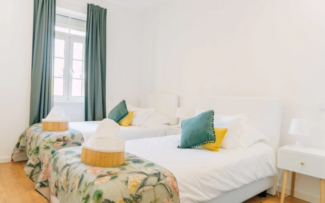 Oporto Yellow Villas