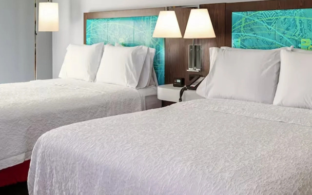 Hampton Inn & Suites Orangeville, On