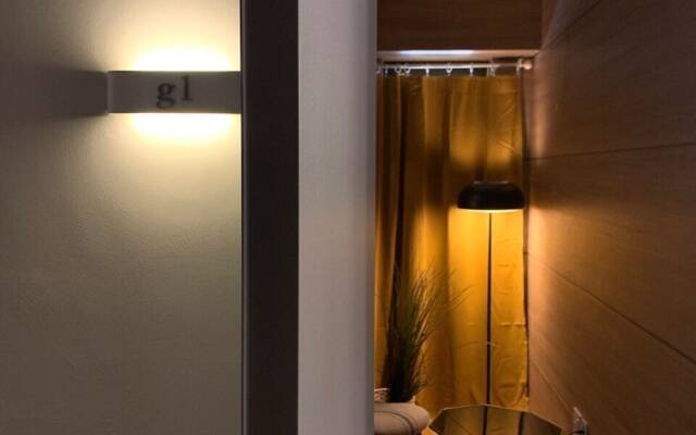g g bae Hostel - Caters to Women