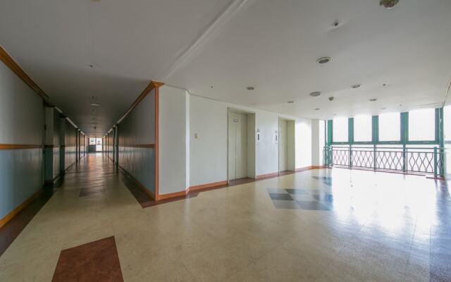Jung-ang Hitz Condo