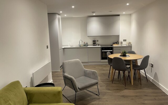 Salford City Retreat - Modern 2 Bedroom Apartment