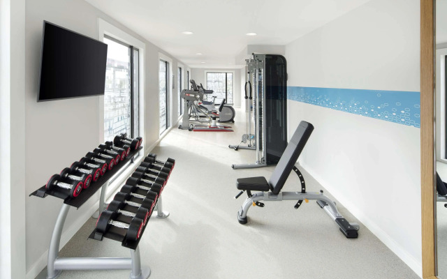 Hampton by Hilton London Docklands