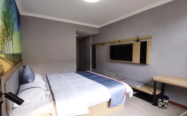 Junyi Chain Hotel (Anqing Tongcheng Haifeng Road)