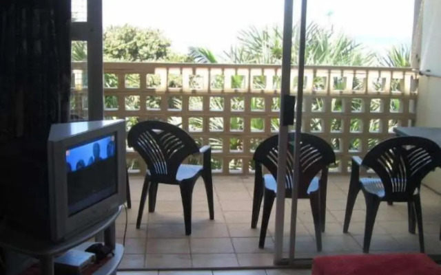 16 Mallorca Umdloti beach front Magic