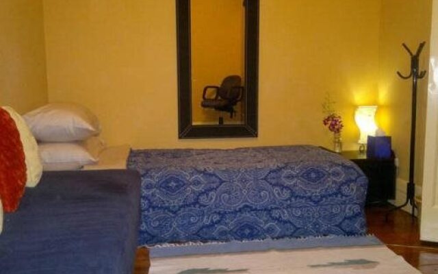 Sydney Airport Executive Homestay