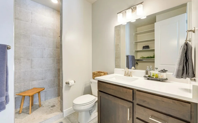 22 Mi to Zion: Mtn-view 'oasis Sanctuary'