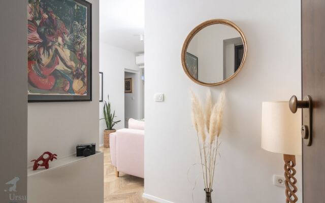 Mina Apartment
