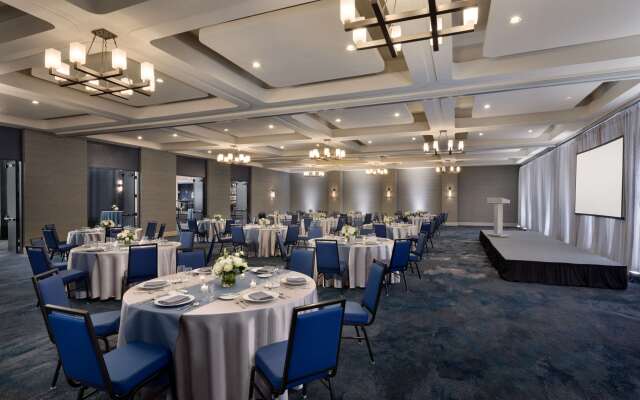Hotel Champlain Burlington, Curio Collection by Hilton