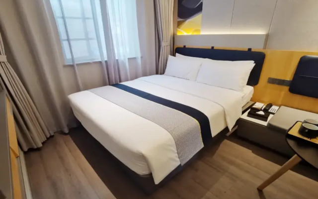 Home Inn Chongqing Shapingba Shinianpan Lantian Hospital