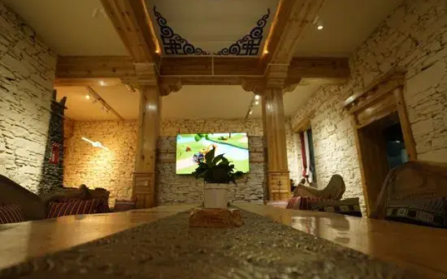 Danba Zongkar Homestay